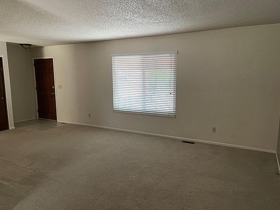 Main Floor Living Room