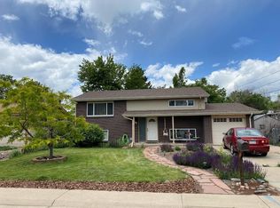 917 Nelson St, Lakewood, CO 80215