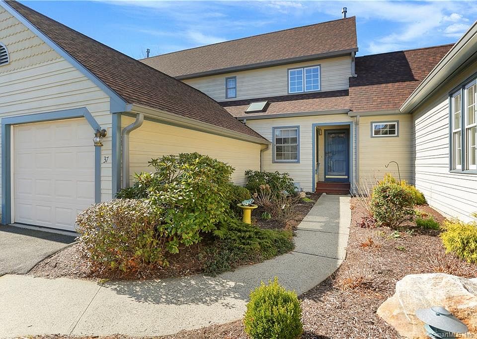 37 L Hermitage Dr, Shelton, CT 06484 Zillow