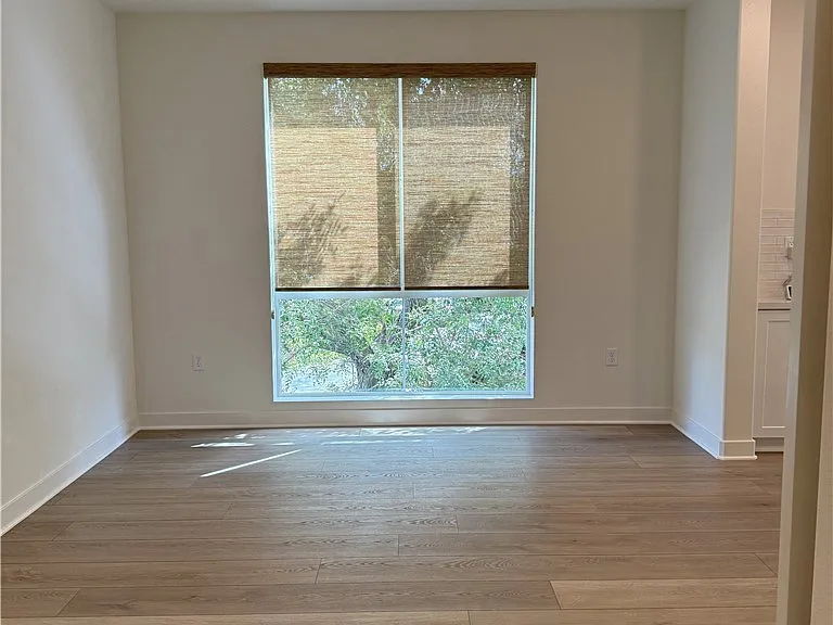 1816 E 1st St #450 — Photo 15