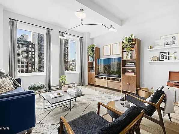 93 Worth St Suite 903, New York, NY 10013