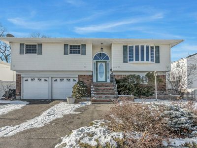 2912 Moreland Avenue, Oceanside, NY, 11572