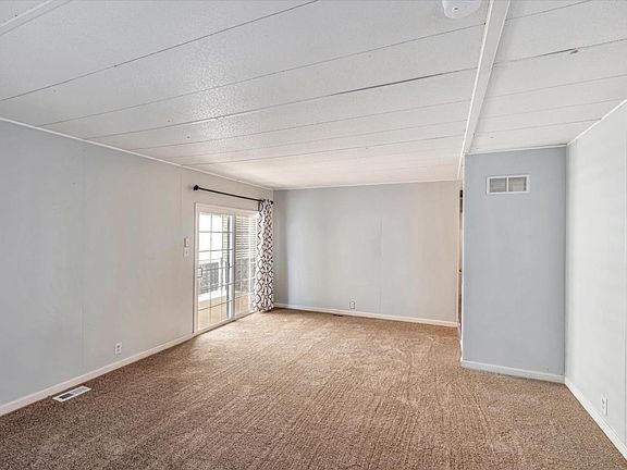 3rd image of 1830 E Yosemite Ave Space 169