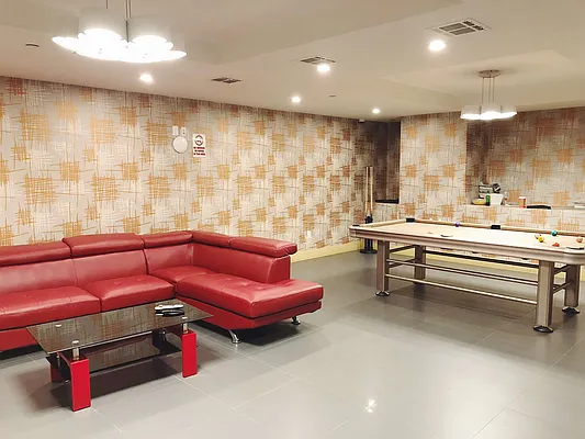 Rented by Manhattan Management LLC | media 57