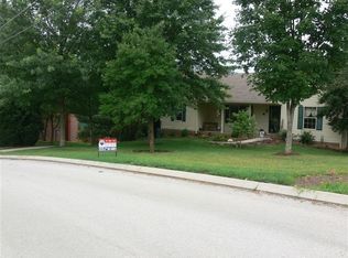 6214 Golden Dr, Morristown, TN 37814