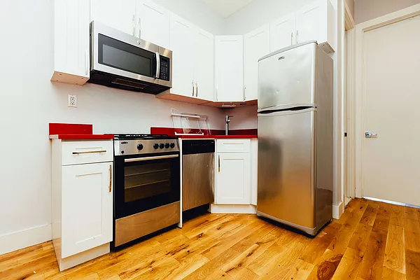 Rented by Nooklyn NYC LLC | media 16