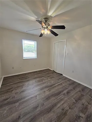 2020 Athania Pkwy — Photo 9