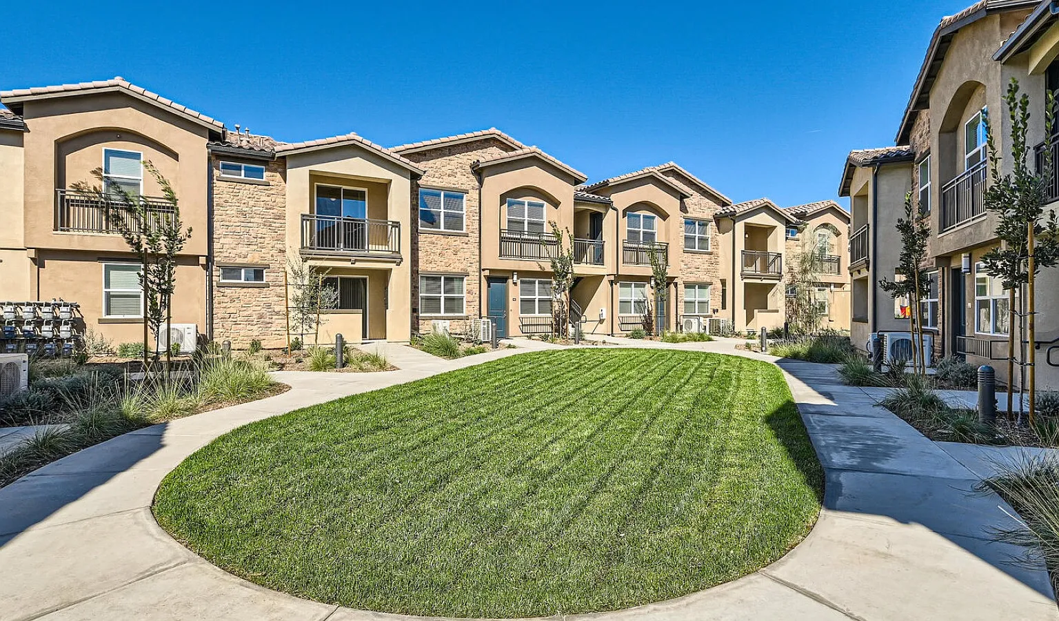 Westbrook — Photo 1