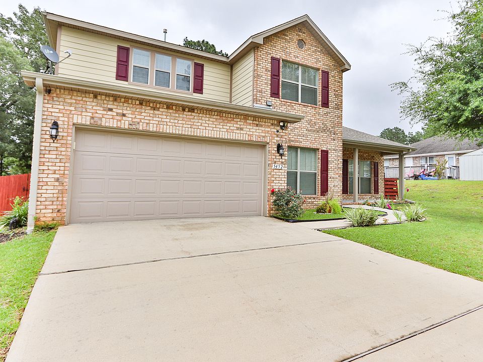 1st image of 5452 E Brook Dr