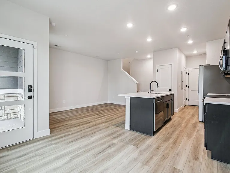 Fern Hill Townhomes — Photo 29