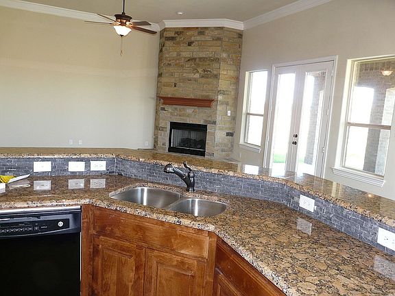 2nd image of 3212 Steamers Ct