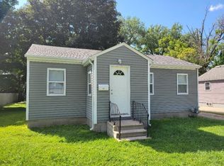 390 North Broadway, Wells, MN 56097