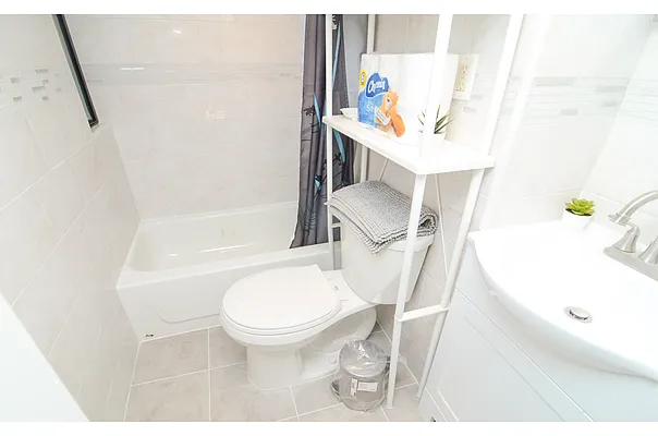 Rented by One Eleven Residential, Inc. | media 8