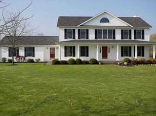 6265 Powers Rd, Orchard Park, NY 14127