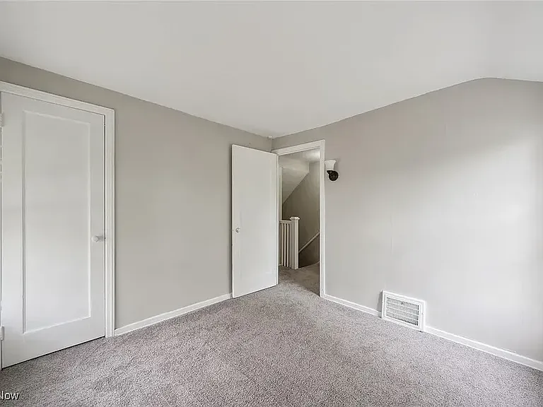 14212 Rainbow Ave — Photo 9