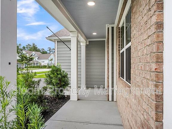 4th image of 227 Shortmarsh St