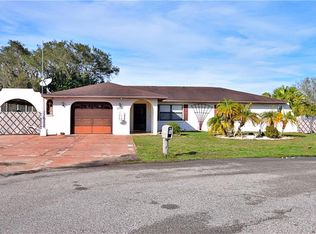 2063 Bel Ombre Cir, Lake Wales, FL 33898