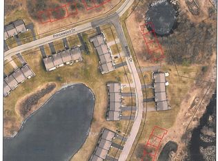 12020 Princewood Dr, Fenton, MI 48430