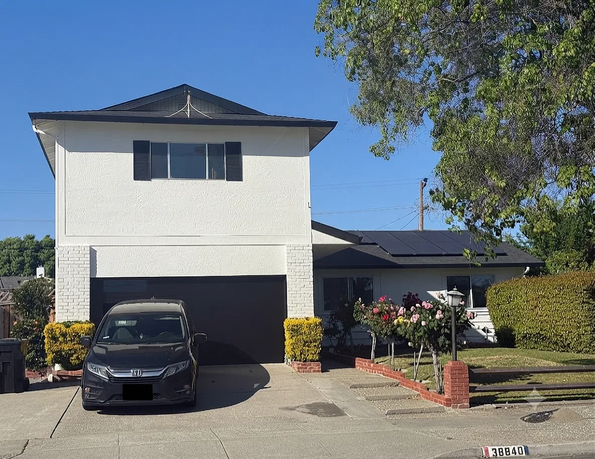 38840 Florence Way — Photo 1