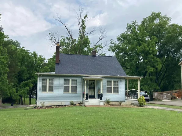 5201 Holston Dr, Knoxville, TN 37914