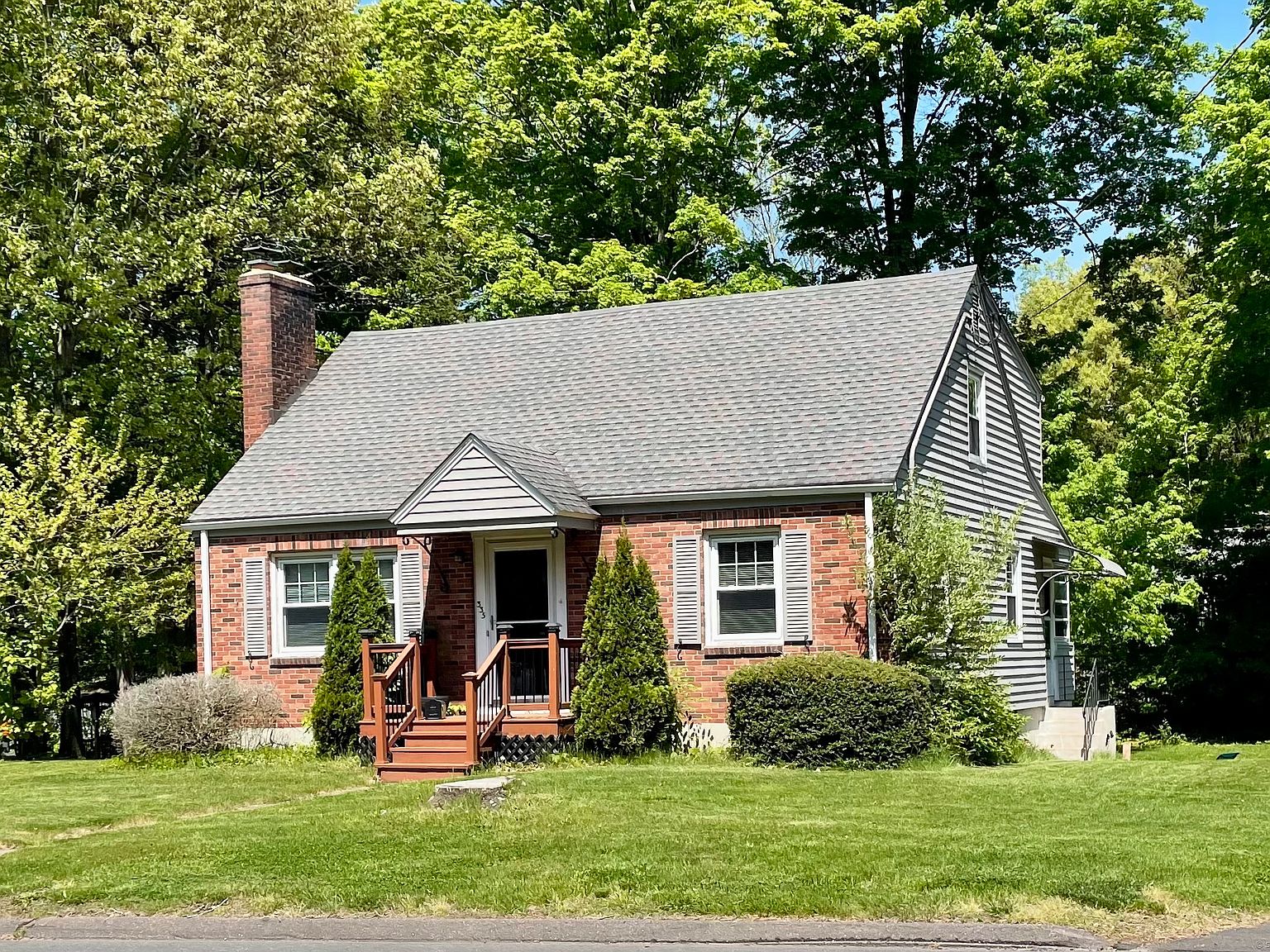 335 Charter Oak St, Manchester, CT 06040 Zillow