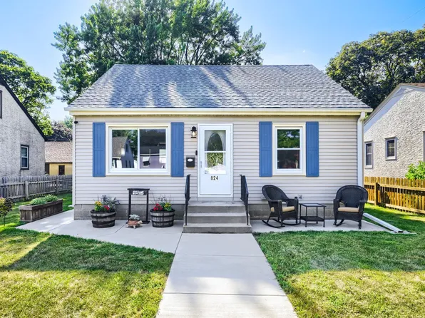 824 6th Ave S, South Saint Paul, MN 55075