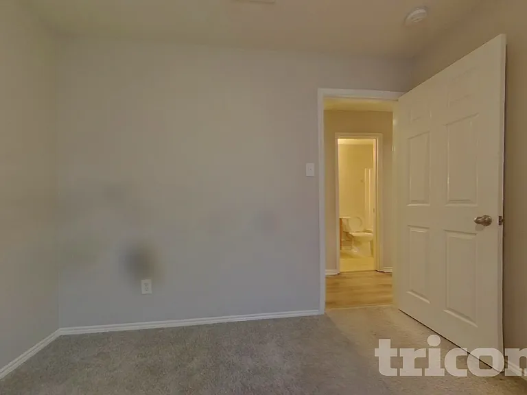 16824 Pinery Way — Photo 14