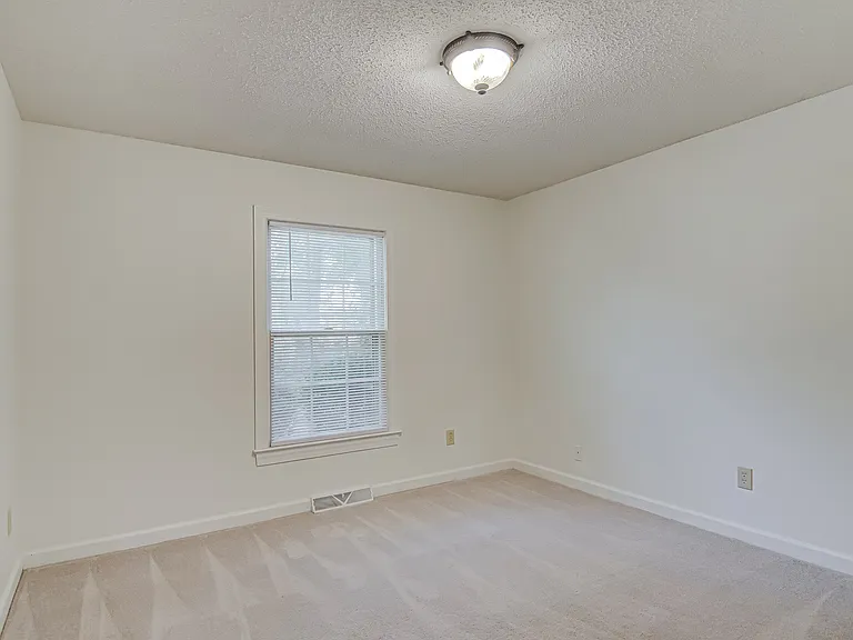 2305 Musket Ln — Photo 24