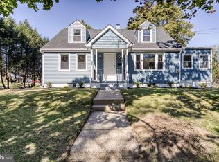 901 Hamilton St, Roebling, NJ 08554