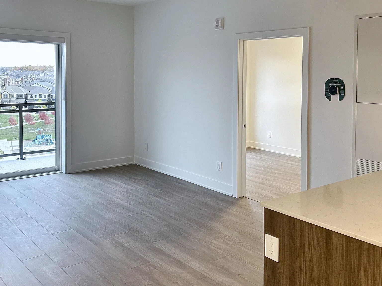 2 bed, $2,600 — Photo 3