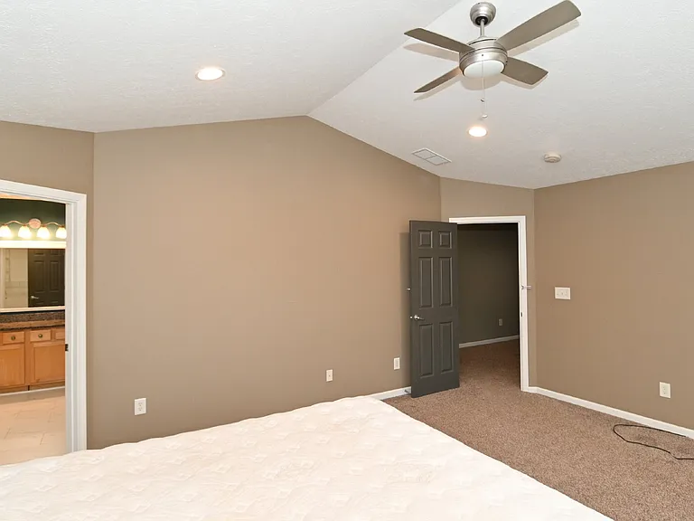8405 Swift Ct — Photo 55