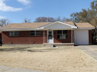2218 Indiana Dr, Perryton, TX 79070
