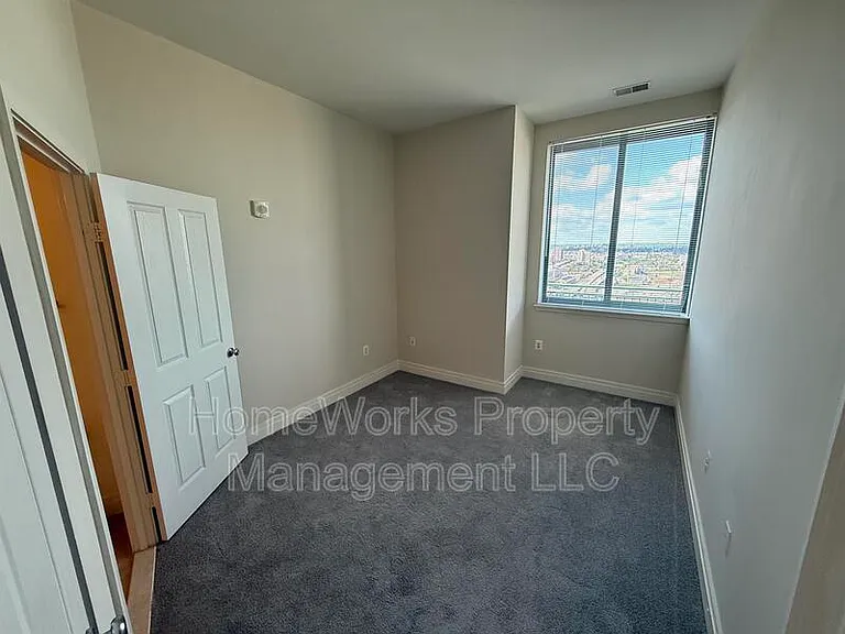 414 Water St #3109 — Photo 12