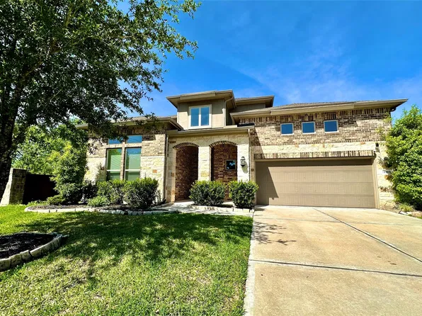 2903 Golden Honey Ln, Richmond, TX 77406