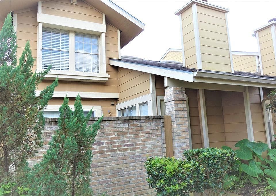 1st image of 12220 Bob White Dr #122