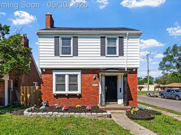 18715 Kentucky St, Detroit, MI 48221