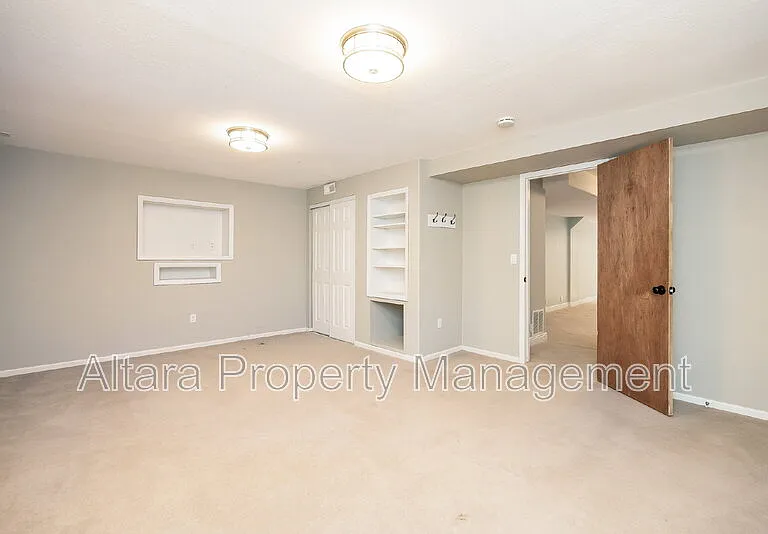 1825 Starstone Ct — Photo 23