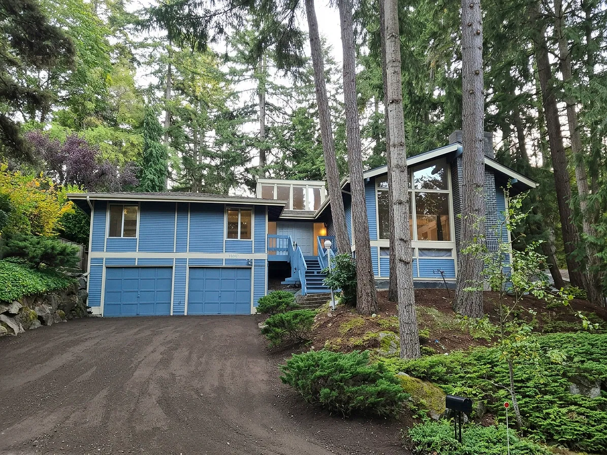 4 bed, 2310 sqft, $3,995 — Photo 1