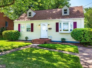 6912 Westlawn Dr, Falls Church, VA 22042