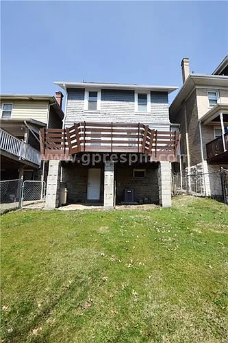 3235 Gaylord Ave Photo 1