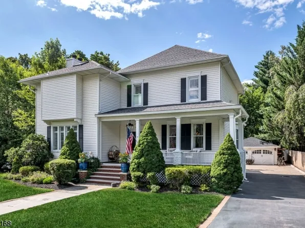 62 Hopper Ave, Waldwick Boro, NJ 07463