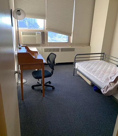 3950 N Lakeshore Dr #2124D — Photo 10