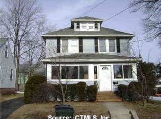 90 Cumberland Ave, Wethersfield, CT 06109