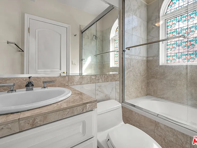 11244 Briarcliff Ln — Photo 41