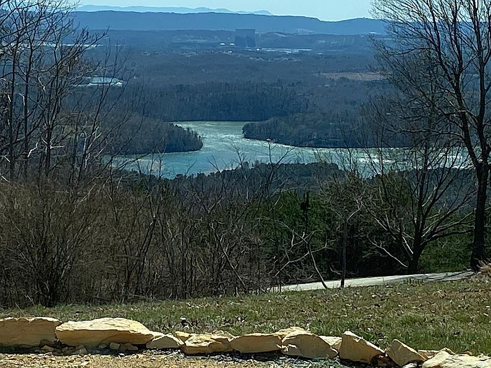 2nd image of 12084 Burchard Rd
