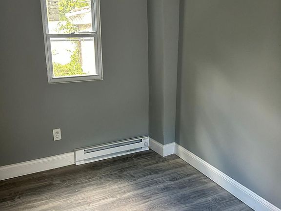 5th image of 6132 Hazel Ave #B