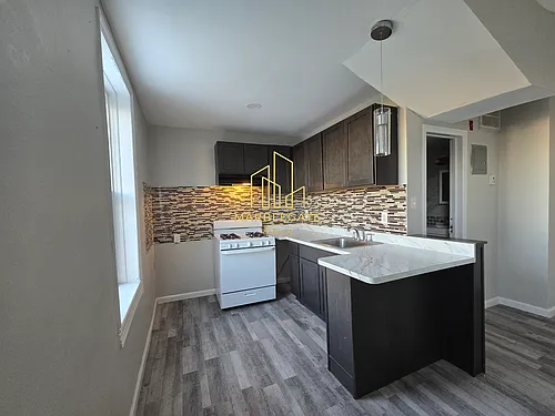 411 N 5th St #33A Photo 1