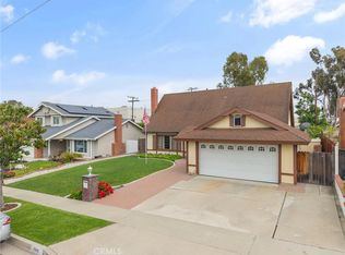 23692 Cavanaugh Rd, Lake Forest, CA 92630