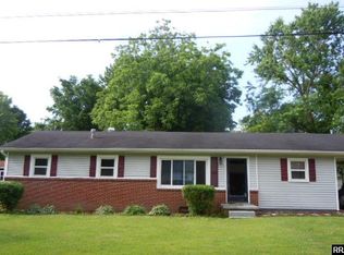 204 Harvard St, Greenfield, TN 38230