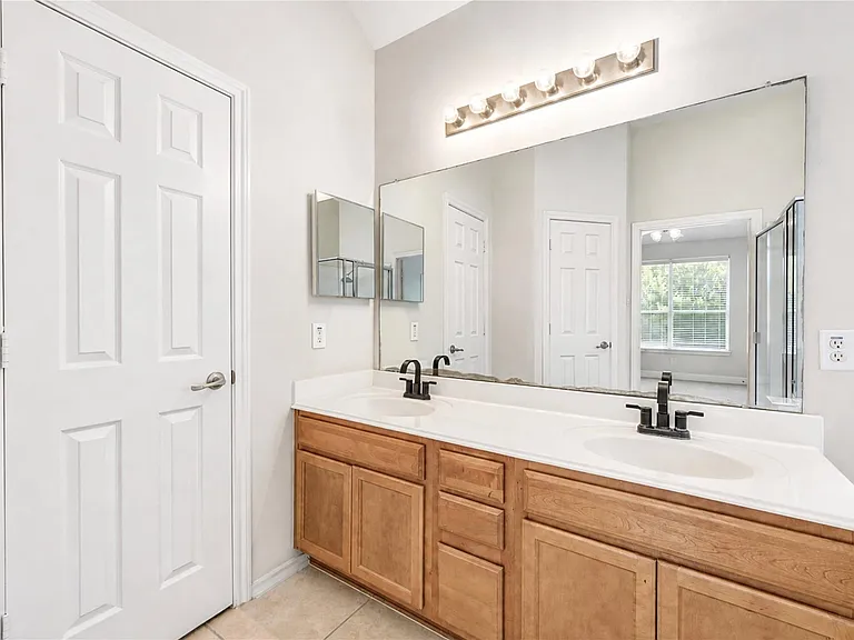 22027 Field Green Dr — Photo 19